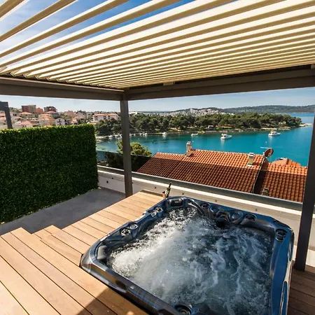 Villa Royal Trogir Exterior photo