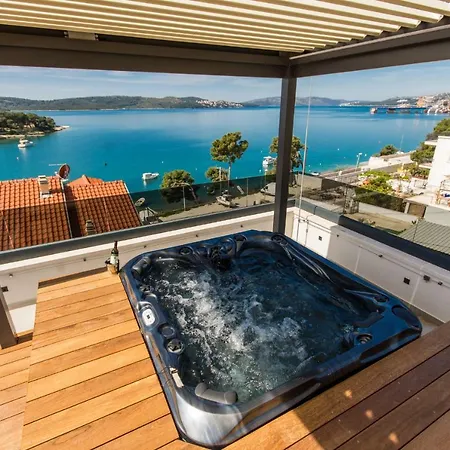 Villa Royal Trogir Exterior photo