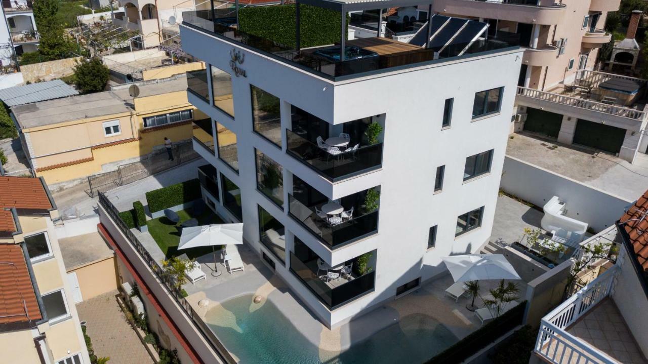 Apartment Royal